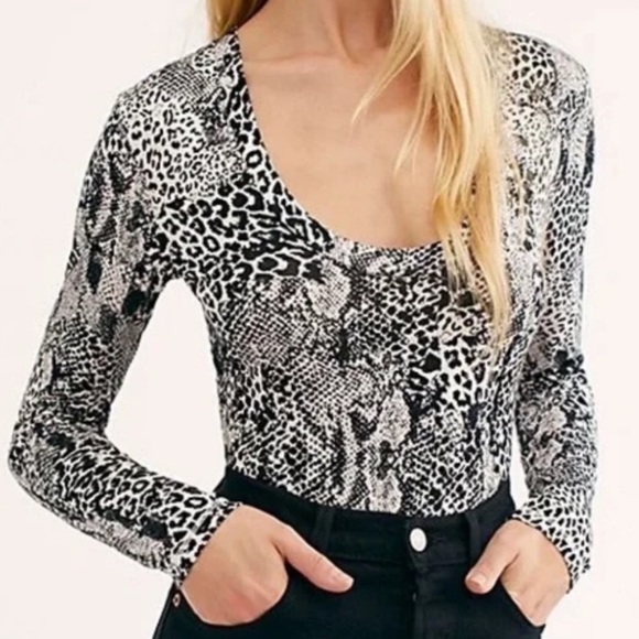 Free People Intimately Body Suit Large P2P 17”. Viscose Spandex Snake Skin - Picture 7 of 12